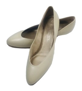 naturalizer low heel pumps