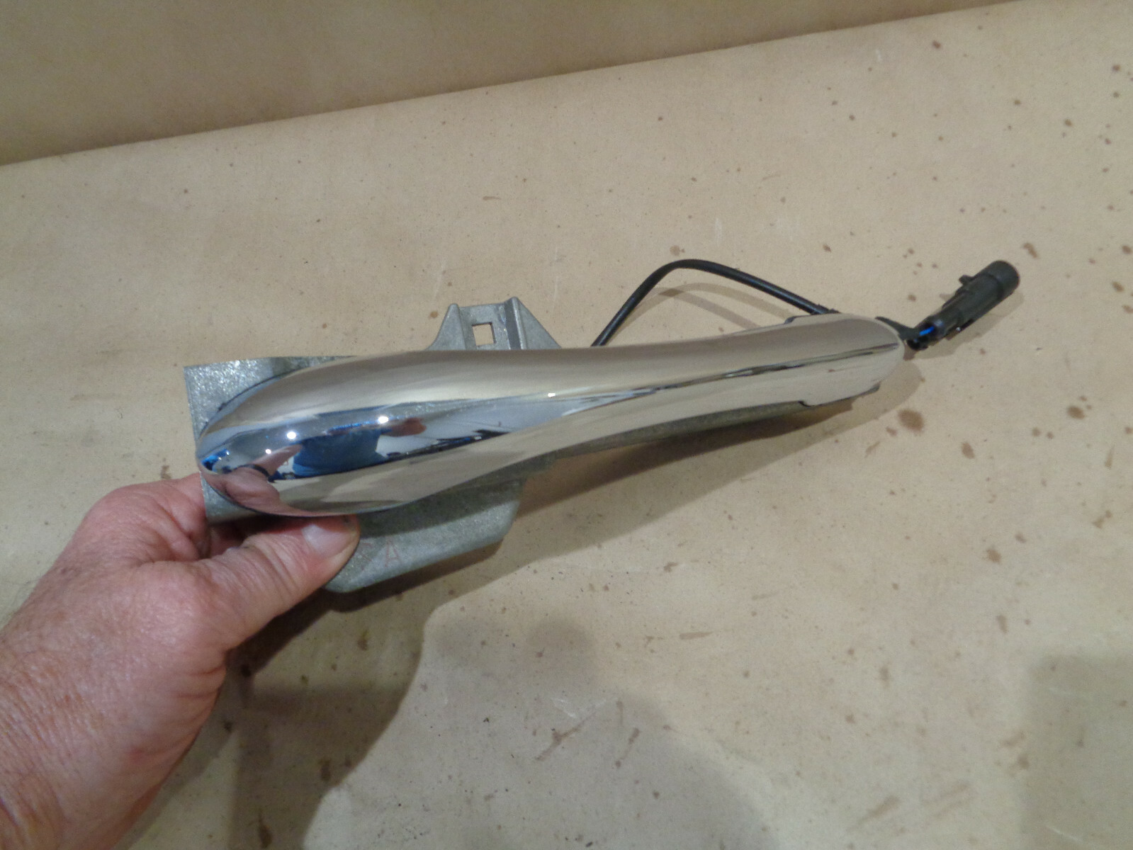 Maserati Quattroporte LH Rear Door Handle - P/N 68808900