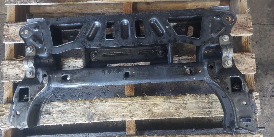 2000 2001 Dodge Neon Front Crossmember Subframe Cradle K Member — 第 3/4 张图片