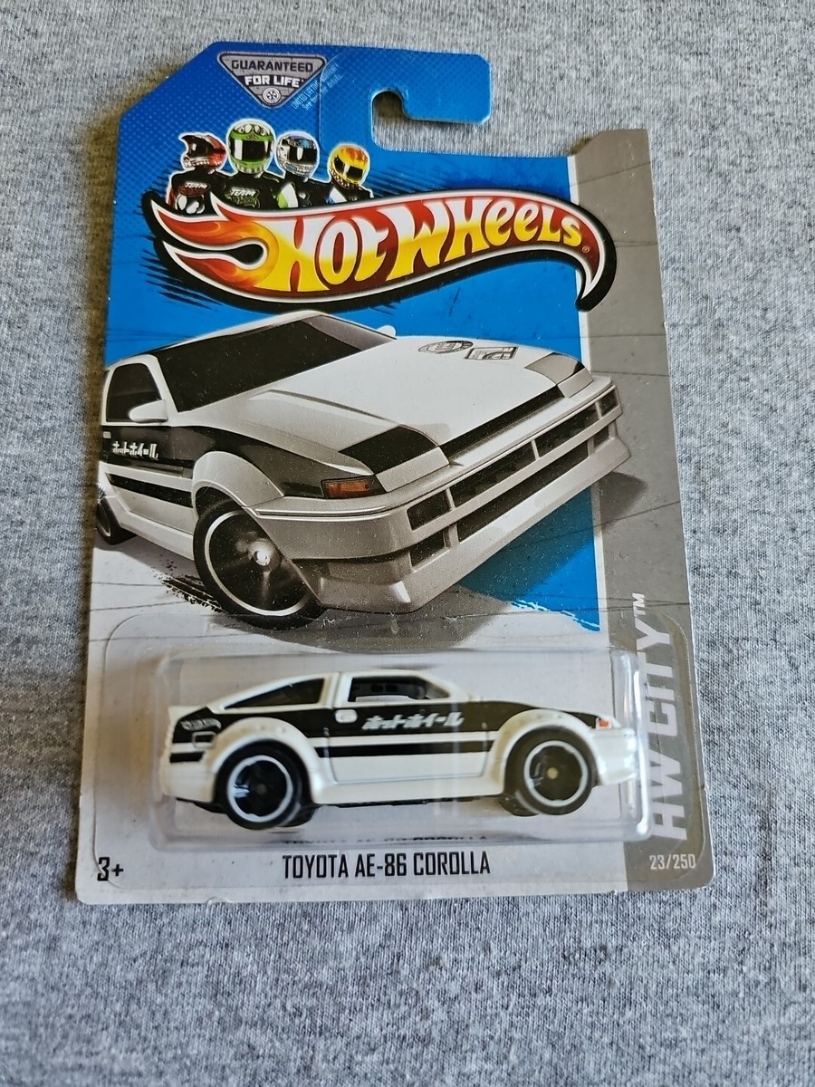 値下げ　オイルライター　HOT WHEELS 2013 Hot Wheels TOYOTA AE-86 COROLLA White 23/250 LITTLE BEND