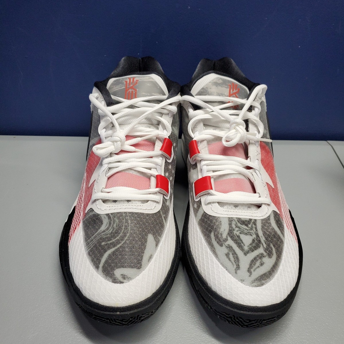Nike Kyrie 8 Sneaker Shoes Men Adult Sz 14 White Red Black Lace Up
