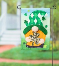 12.5 x 18 St. Patrick's Patterned Gnome Burlap Flag