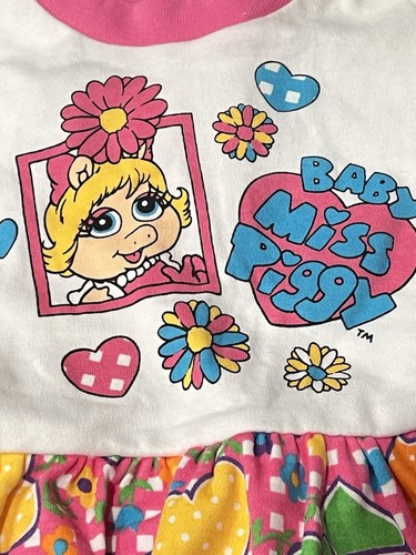VTG 90’s Baby Miss Piggy Jim Hensons Muppet Babies Romper- Size 12 Months - Picture 6 of 6