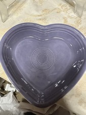 Fiesta MEDIUM HEART BOWL - LAVENDER