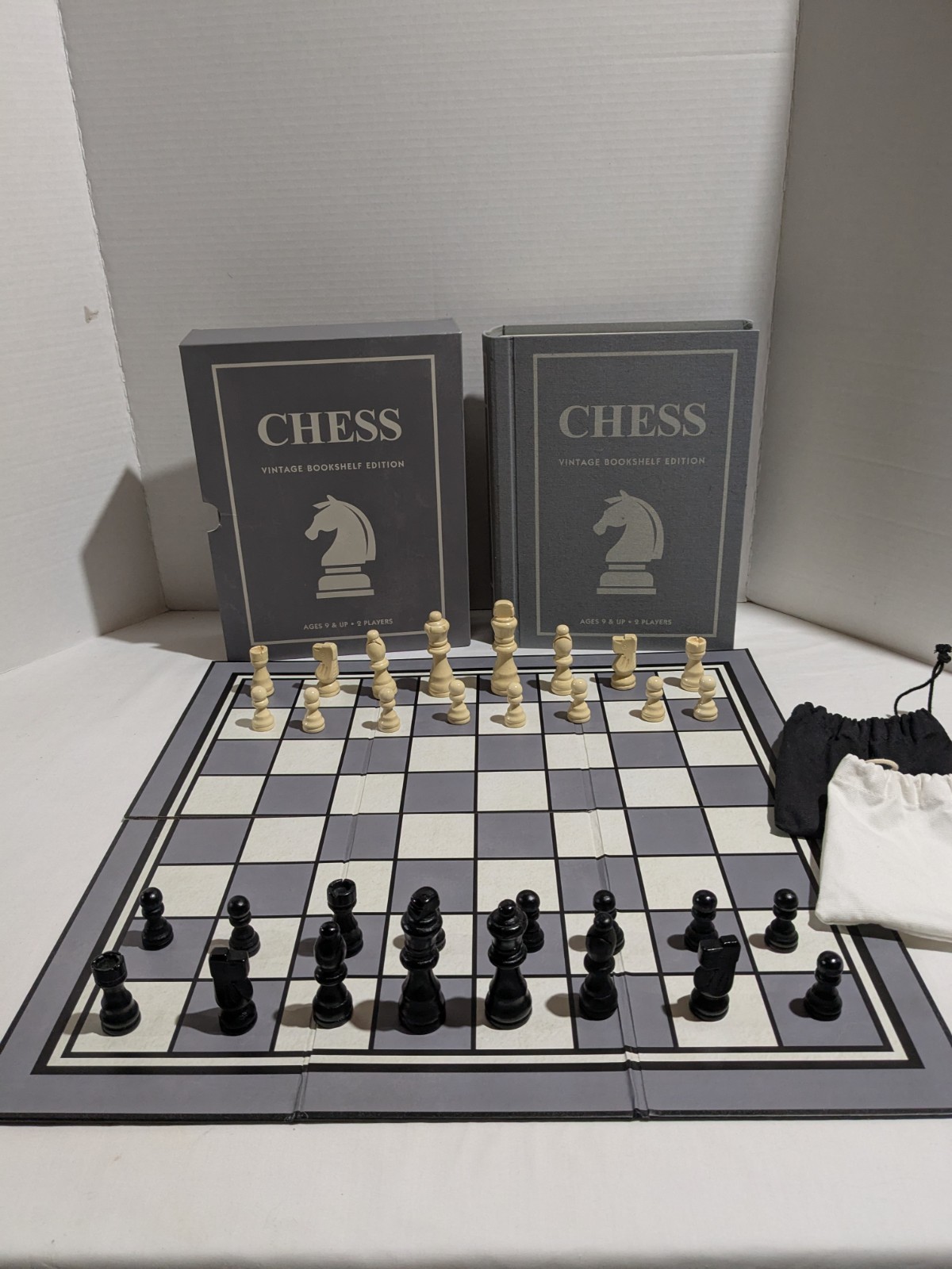 Chess Vintage Bookshelf Edition Board game With Sleeve WB Game Company 