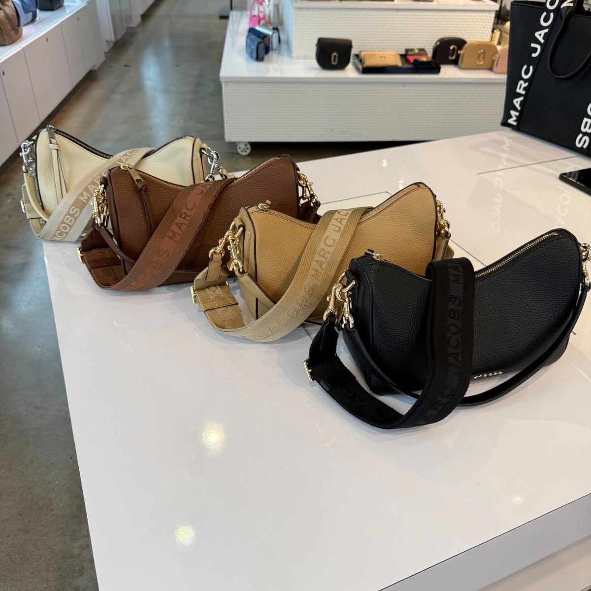 MARC JACOBS 4S3HSH013H01 The Drifter Crossbody Bag Pebbled Leather