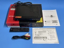 Zenith Digital TV Tuner DTT900 Converter Box w/ Remote & Cable - Tested/working.