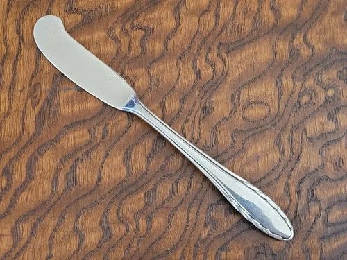LYRIC By GORHAM ~ Sterling Butter Knife ~ 5 3/4" ~ Elegant Design