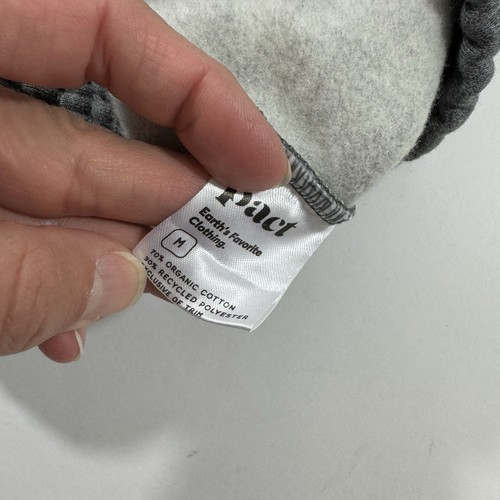 Pact Grey Fleece Sweat Shorts Size Medium Pockets 5” Inseam - Picture 3 of 8