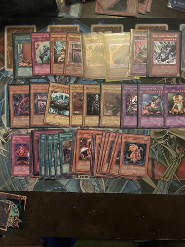 Set Anima del Duellante, Ultimate Rare mobius 1° Edizione, Ojama King Yugioh - Foto 1 di 18