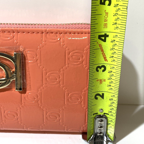 BEBE MONOGRAM WALLET - Picture 21 of 21
