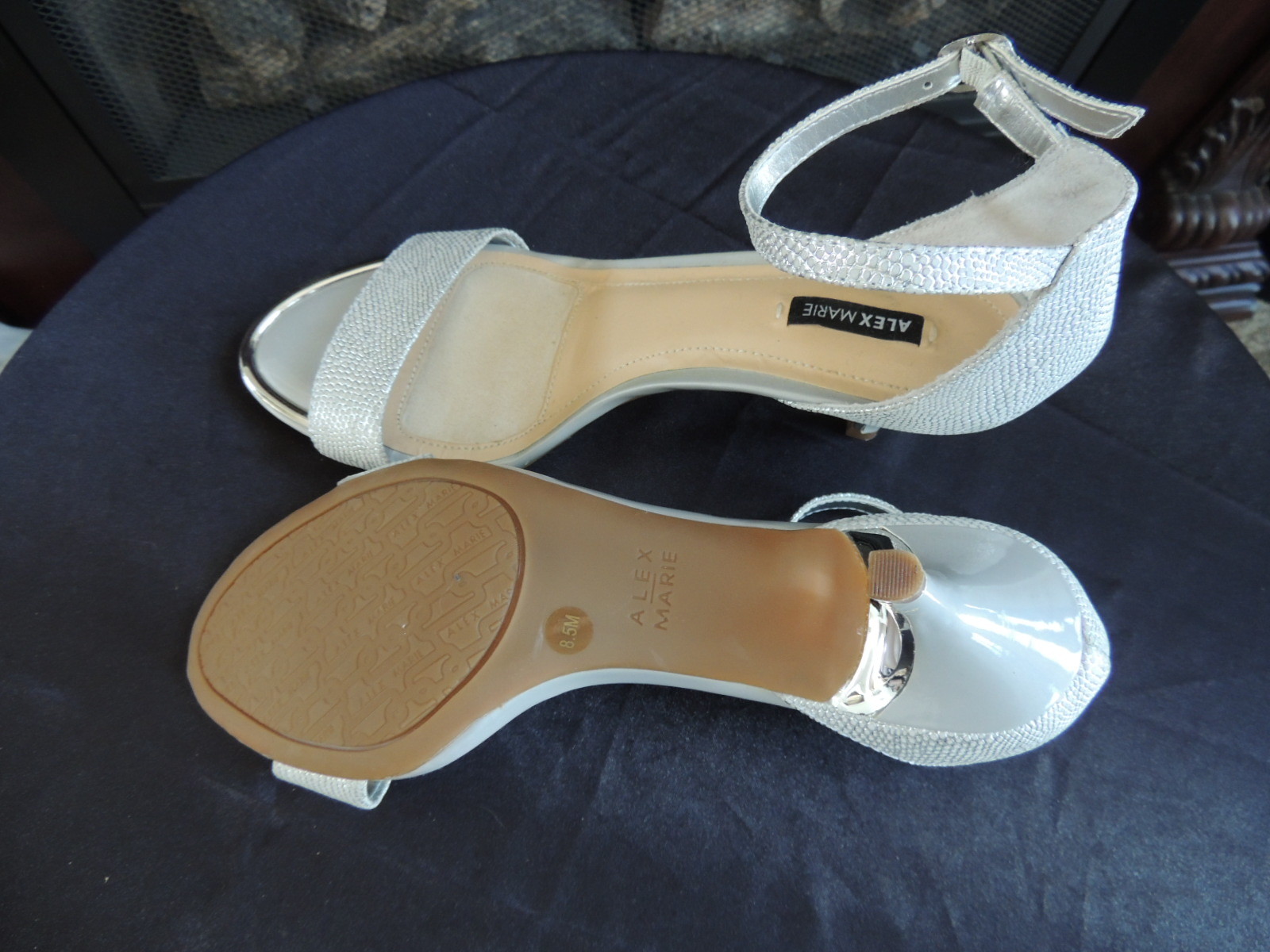 Womens Size 8.5 M * ALEX MARIE * Silver Embossed Kitten Heel Ankle Strap  Sandals | eBay