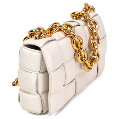 BOTTEGA VENETA カバン Bottega Veneta - Loop Baguette Black Woven Leather Crossbody