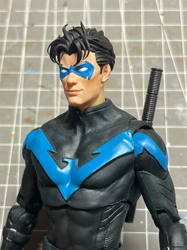 Figura de acción Mcfarlane ajuste tallado cabeza Dick Grayson pintada Nightwing 1/12 - Imagen 10 de 10