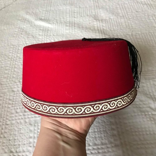 RED EMBROIDERED TURKISH FEZ FES 