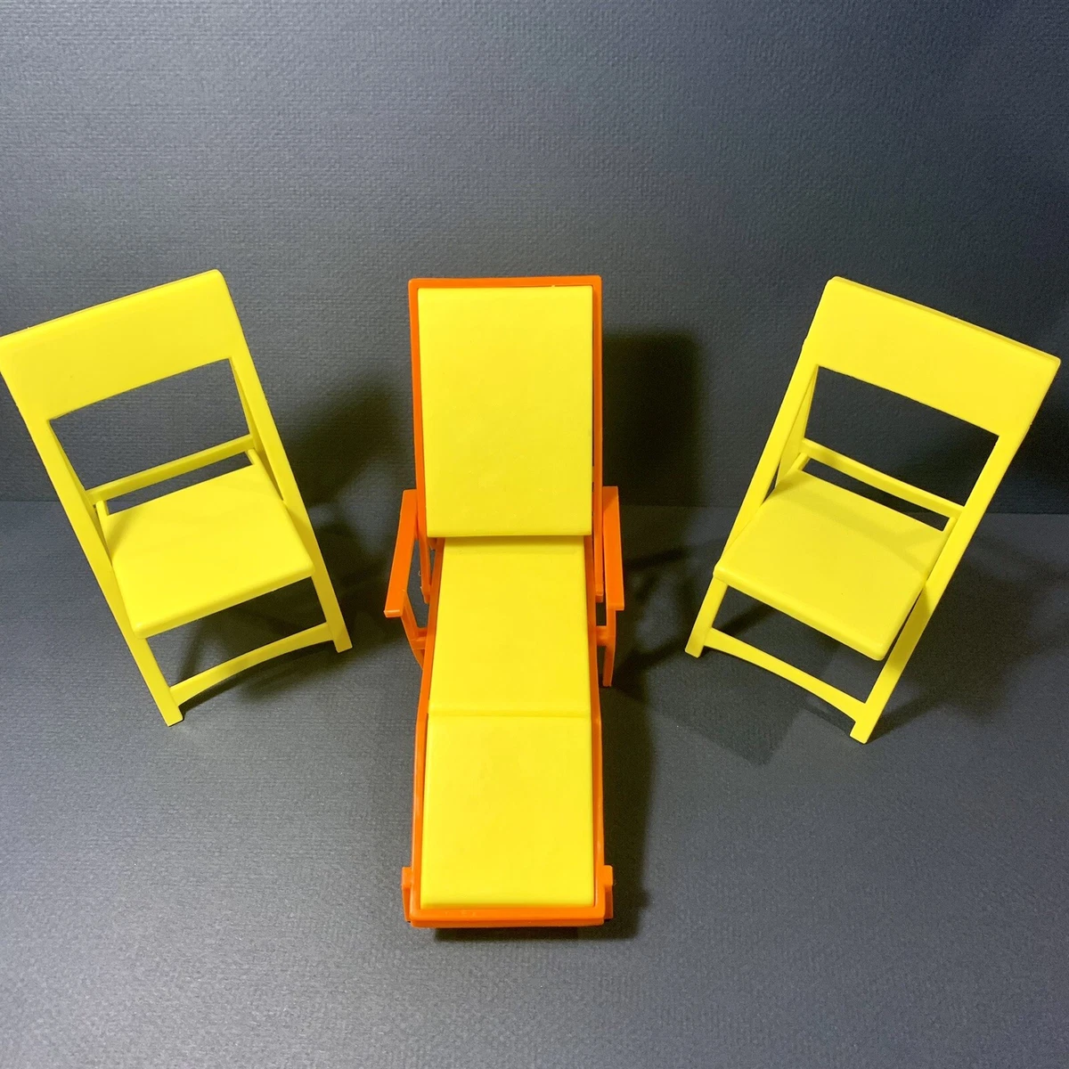 Plastic fold 2024 up lounge chair