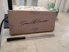 WANDER BEAUTY TRAILBLAZER EYESHADOW  PALETTE Full Size sealed + Wingme Brush