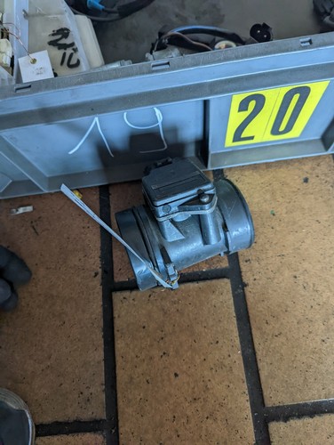 Luftmassenmesser LMM Luftmengenmesser 1,3  96FP12B579AB Ford KA RB    Bj.97