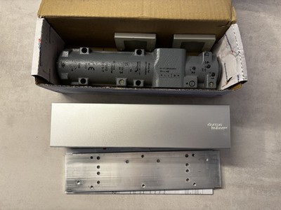 Obentürschließer dormakaba TS 93 G 5-7 43530001 Silber