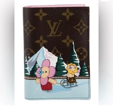 NWT Louis Vuitton Passport Cover 2023 Limited Vivienne Print