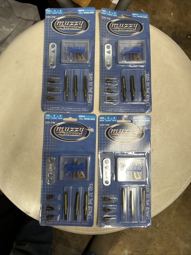 4 Muzzy 225-3W 100 Grain, 1-3/16" Cutting Diamater 3-Blade Broadheads, 3 Packs