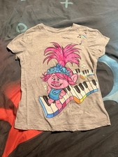Dreamworks Trolls Kids Gray T-Shirt Size XL 14/16 Short Sleeve Graphic Print
