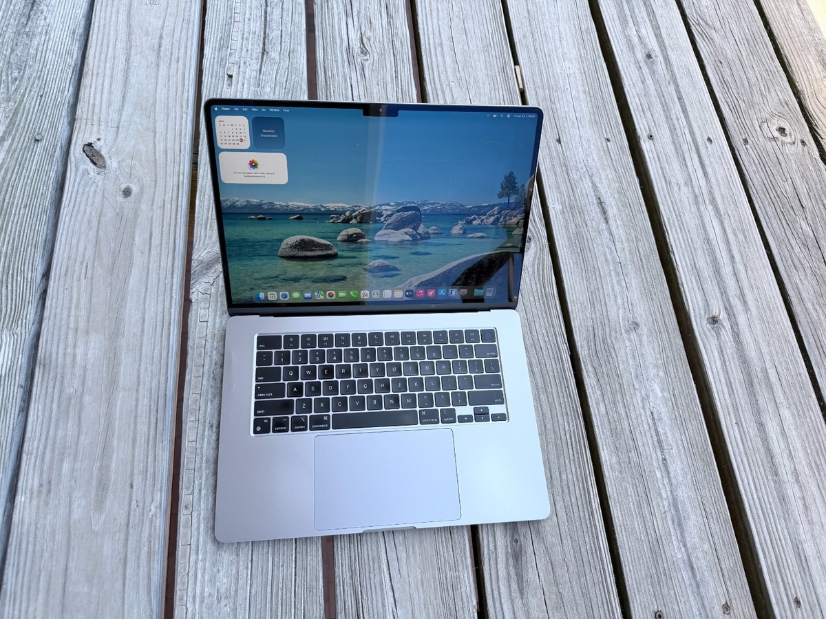 M2 MacBook Air 24Gメモリ/512GB スペースグレイ 傷あり MacBook Air