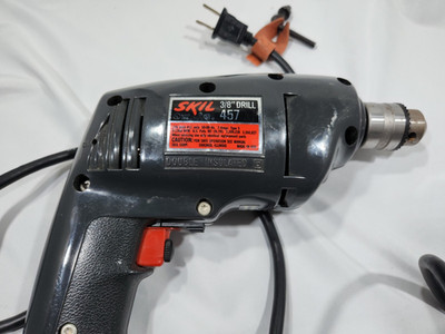 Drill Standard Duty Skil 457 3/8'' Reversing Power Corded Variable Speed w Chuck