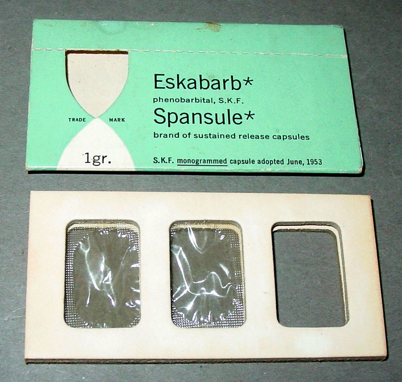 Empty 1953 SKF Lab Eskabarb Spansule PHARMACY Physician Sample Size Dose Capsule