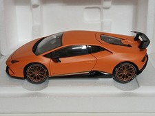AUTOart 1/18 Lamborghini Huracan Performante Arancio Anthaeus Matt Orange