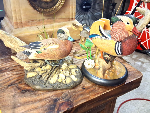 LARRY TAWES JR. Wildlife Collection Sculptures *SUMMERS DIVIDE* & STANDING TALL!