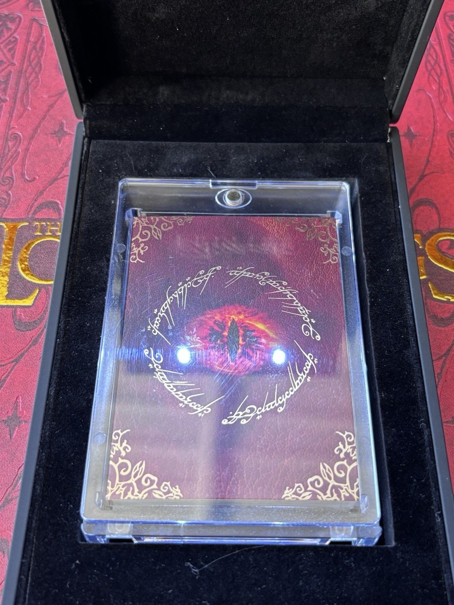 lotr card binder Ultra Pro Binder: The Lord of the Rings Tales of Middle-earth - Frodo & Gollum (9-Pocket)