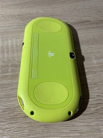 6416 PS VITA PCH-2000 Lime Green/White TESTED Excellent