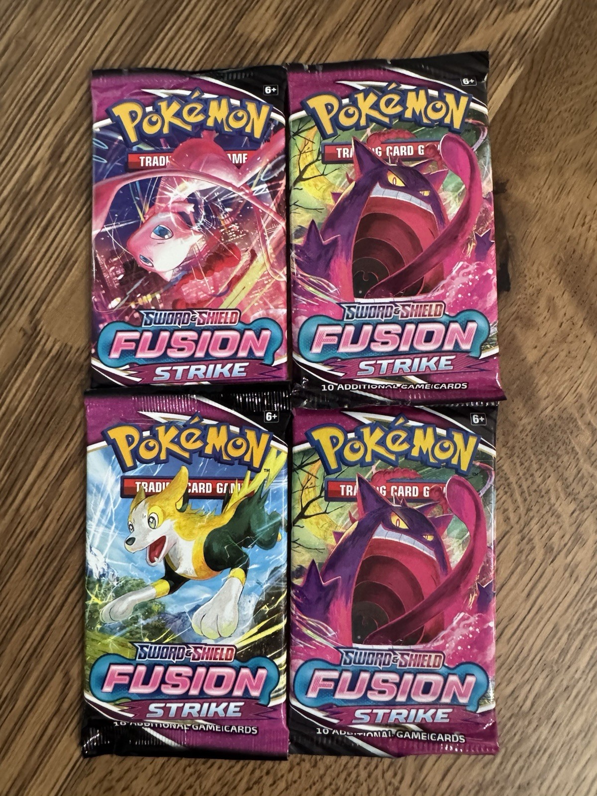 Fusion Strike Booster Pack set of 4, 4 Pokemon Packs | Brand New, Factory Sealed
