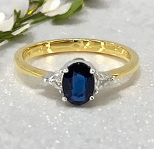 18ct Gold Sapphire Real Diamond Ring 3.07grams 1ct Oval Sapphire Size O 1/2