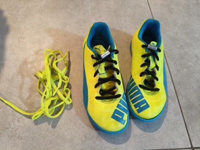 Coole Puma Hallenschuhe   Fußball Turnschuhe Sneaker blau Gelb Gr. 33