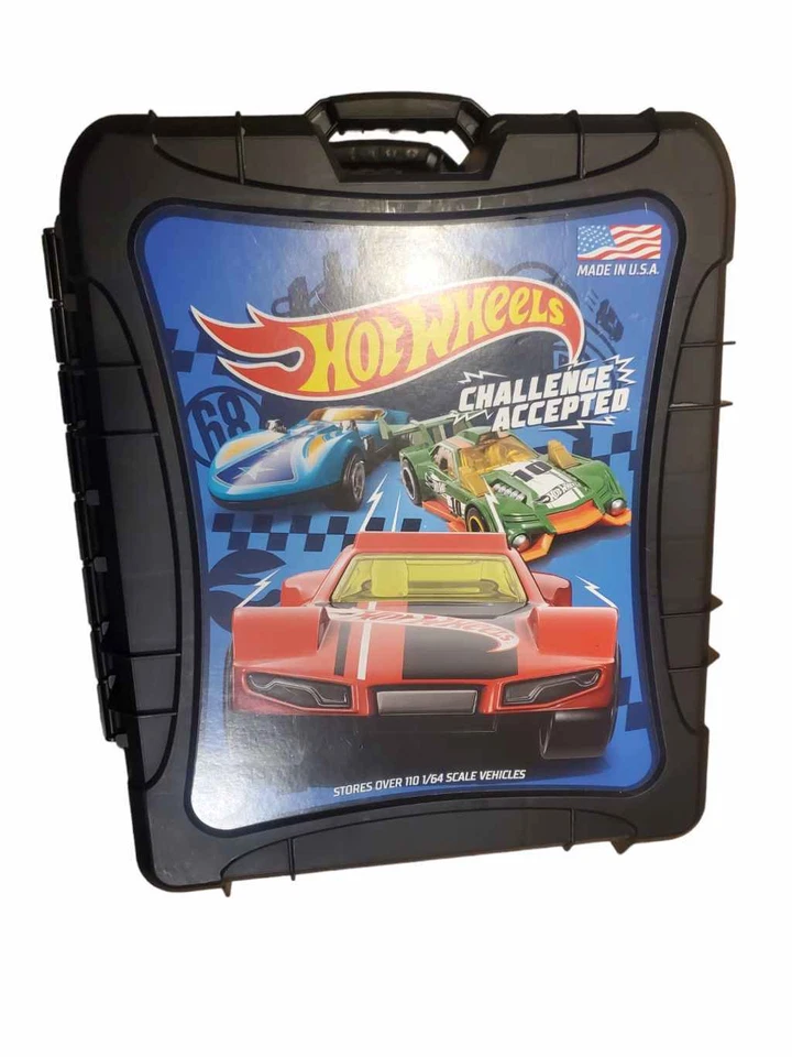 Hot Wheels 2019 Rollin 110 Hardshell Car Case W/wheelsFilled With 30-35 Hot Wh - Image 2 of 4