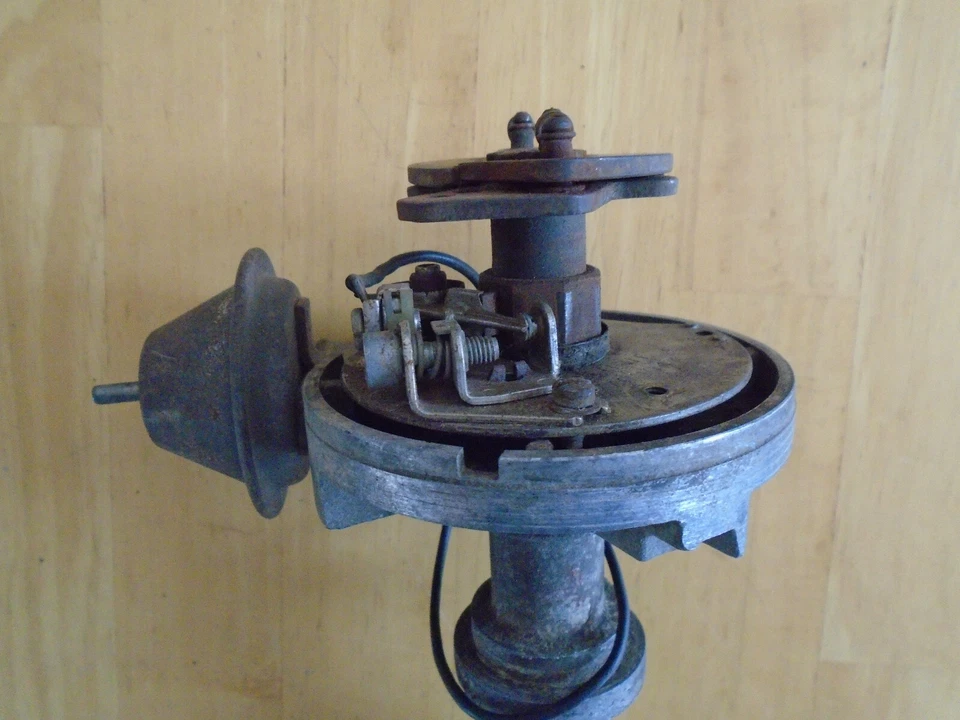 1970 Nova Camaro Chevelle L48 350CI/300HP 4 Speed 1111996 9M22 Distributor - Image 3 of 4