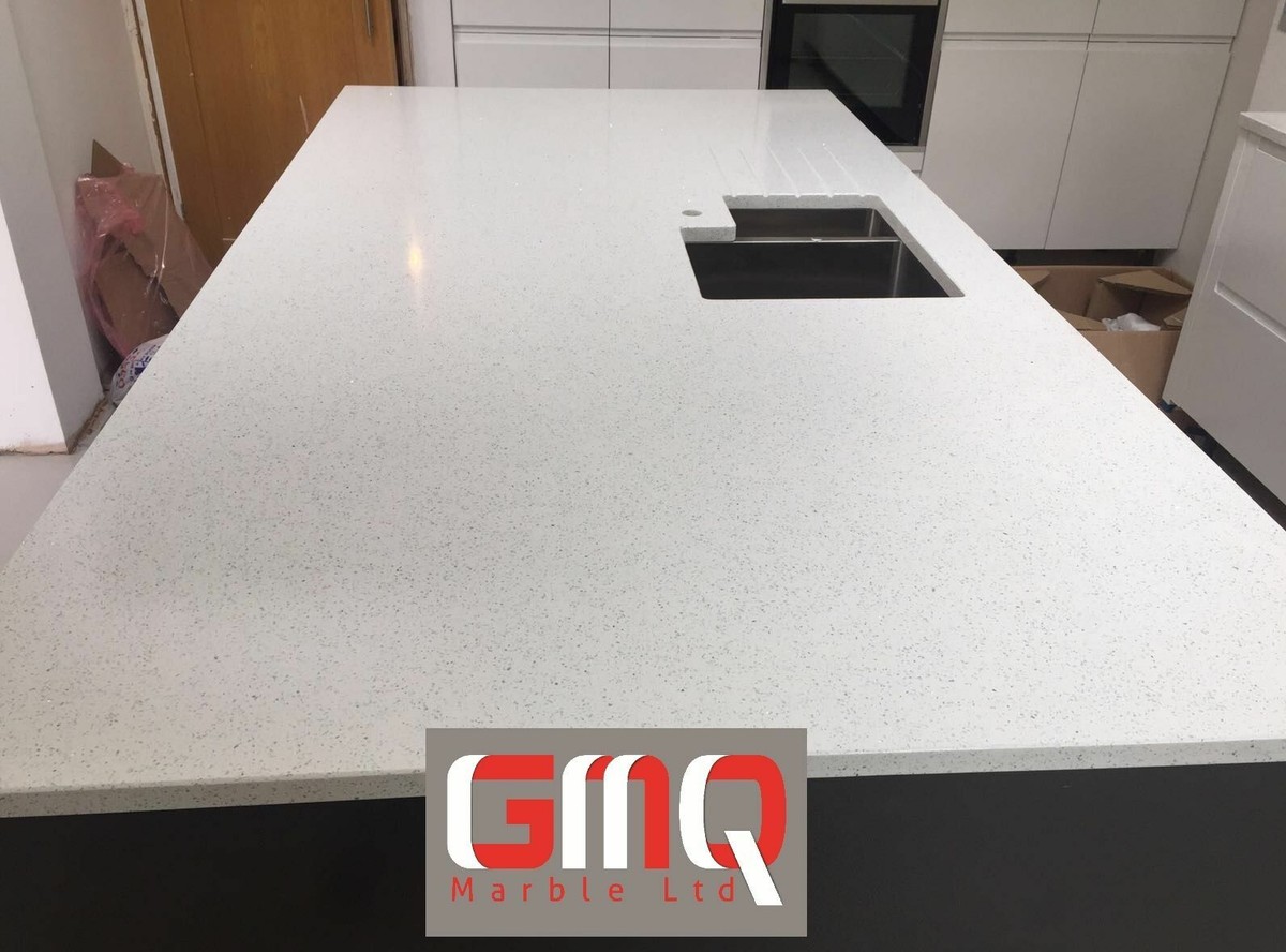 White Mirror Fleck Quartz Kitchen Countertop Quality Stone