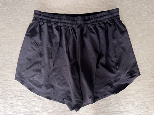 Short Lululemon Always Airy Run 3,5" noir doublure poches taille 8 femme