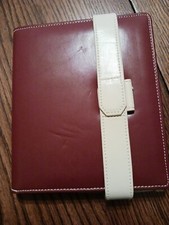 Creative Memories 7 X 7 maroon with cream Trim NEW With magnetic closure