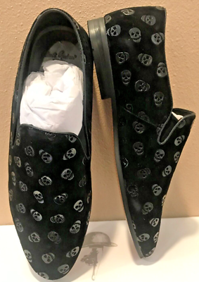 NEW IN BOX Robert Graham Embossed Skull Delphi Venetian  display picture 1