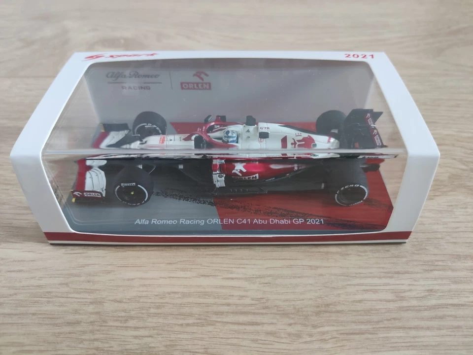 F1 Alfa Romeo C41, Raikkonen, Abu Dhabi GP 2021, Spark, 1:43 - Image 4 of 4