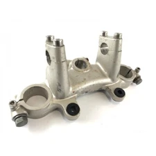 Suzuki DR 250 SJ41A [1982] - Fork Bridge Top