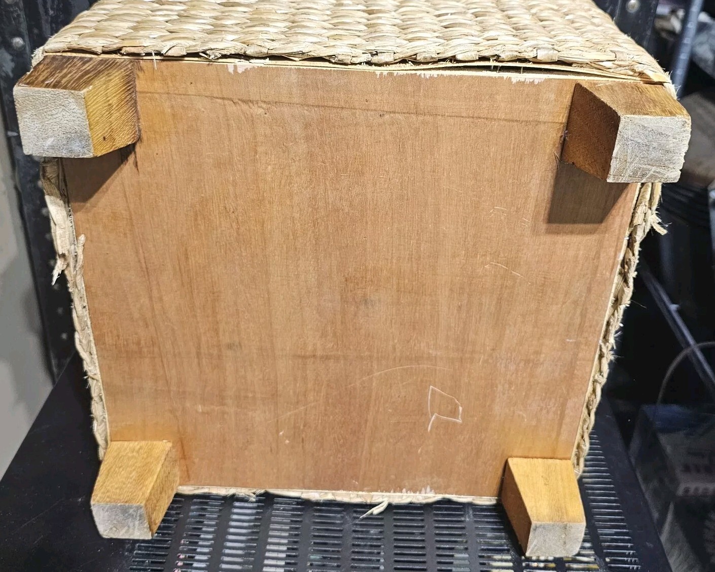 Picture 6 of 9