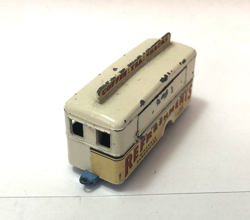 Vintage Lesney Matchbox 74a Cream /Off White Canteen, Good Hitch & Awning Door! - Picture 4 of 7