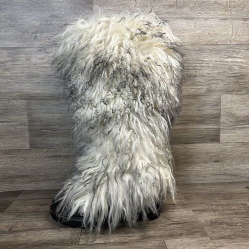 Sorel Wild Wooly Wedge Boots Womens 10 Fully Leather Lined Fluffy Furry Cozycore