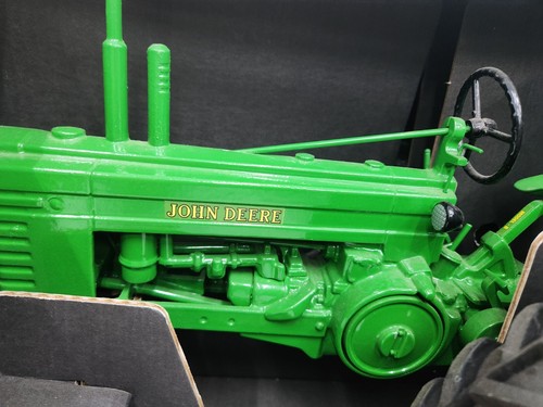 1/8 Scale Models John Deere B Toy Tractor In Box Farm A D G - Picture 4 of 15