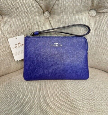 NWT COACH F58032 Crossgrain Leather Small Corner Zip Wristlet SV/ Purple NEW