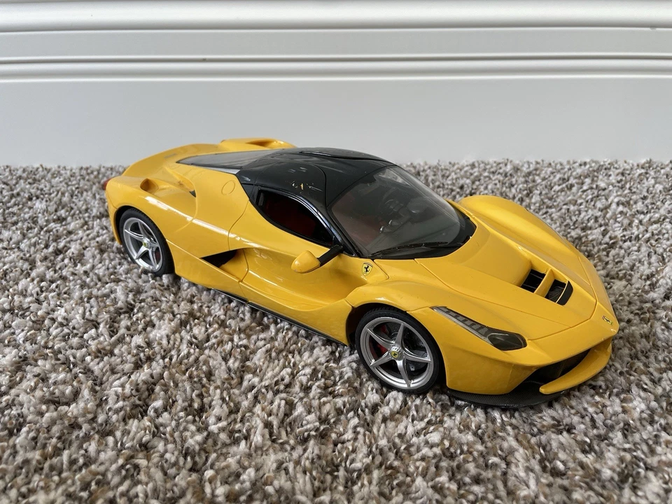 Rastar Remote Control 1:14 Yellow LaFerrari Exotic Sports Car 2.4 GHZ RC Ferrari - Image 2 of 4